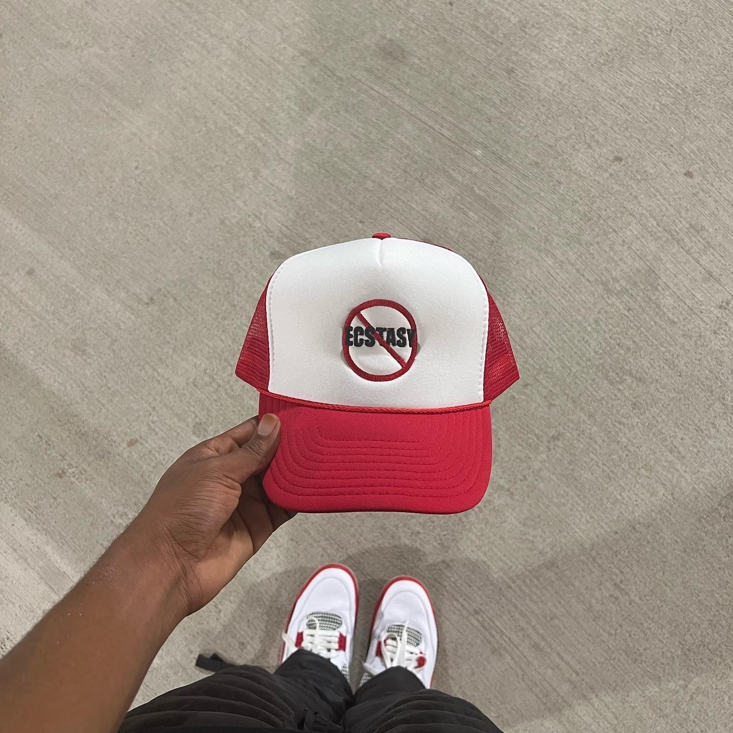 NO ECSTASY TRUCKER